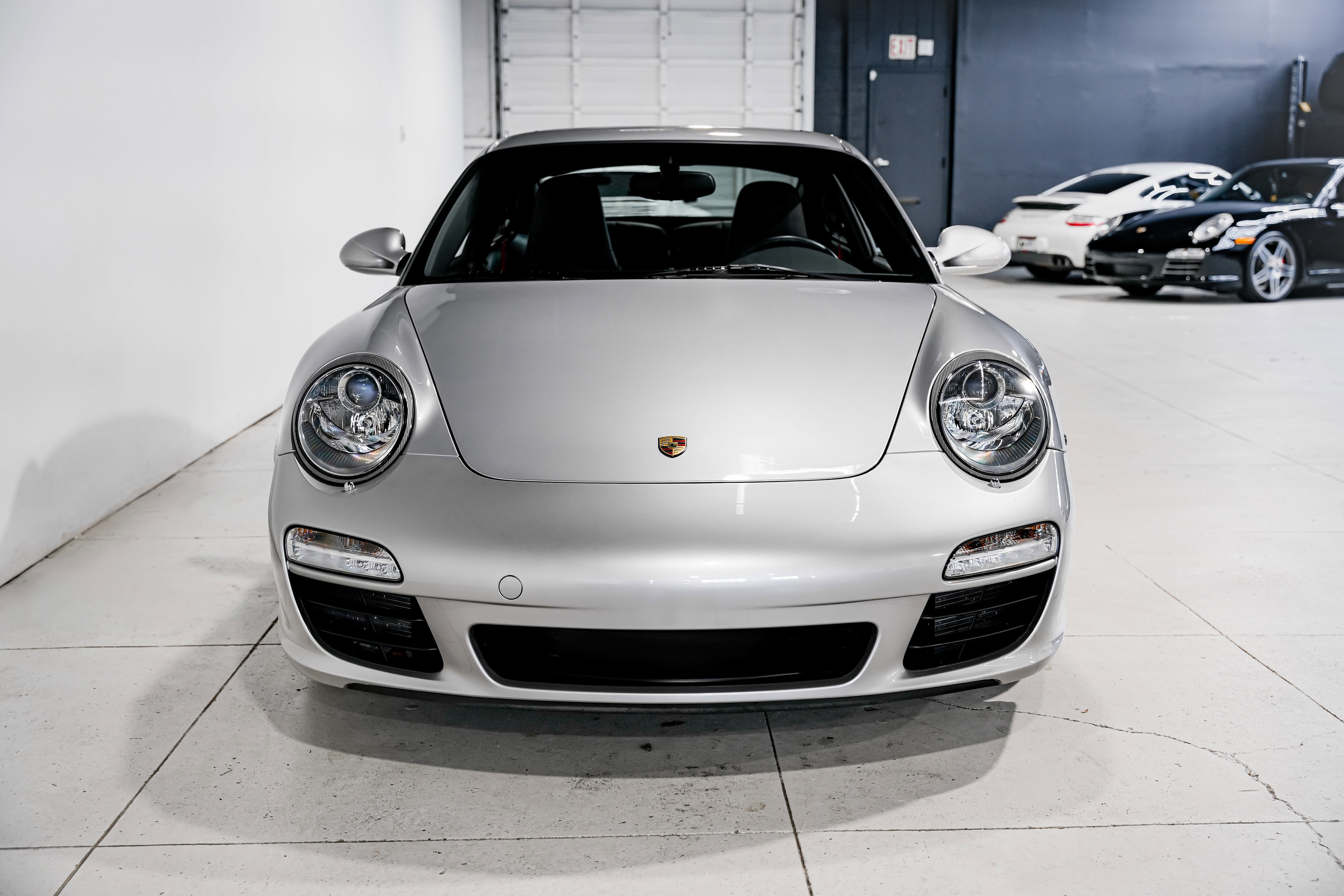 Used 2010 Porsche 911 Carrera S image 6