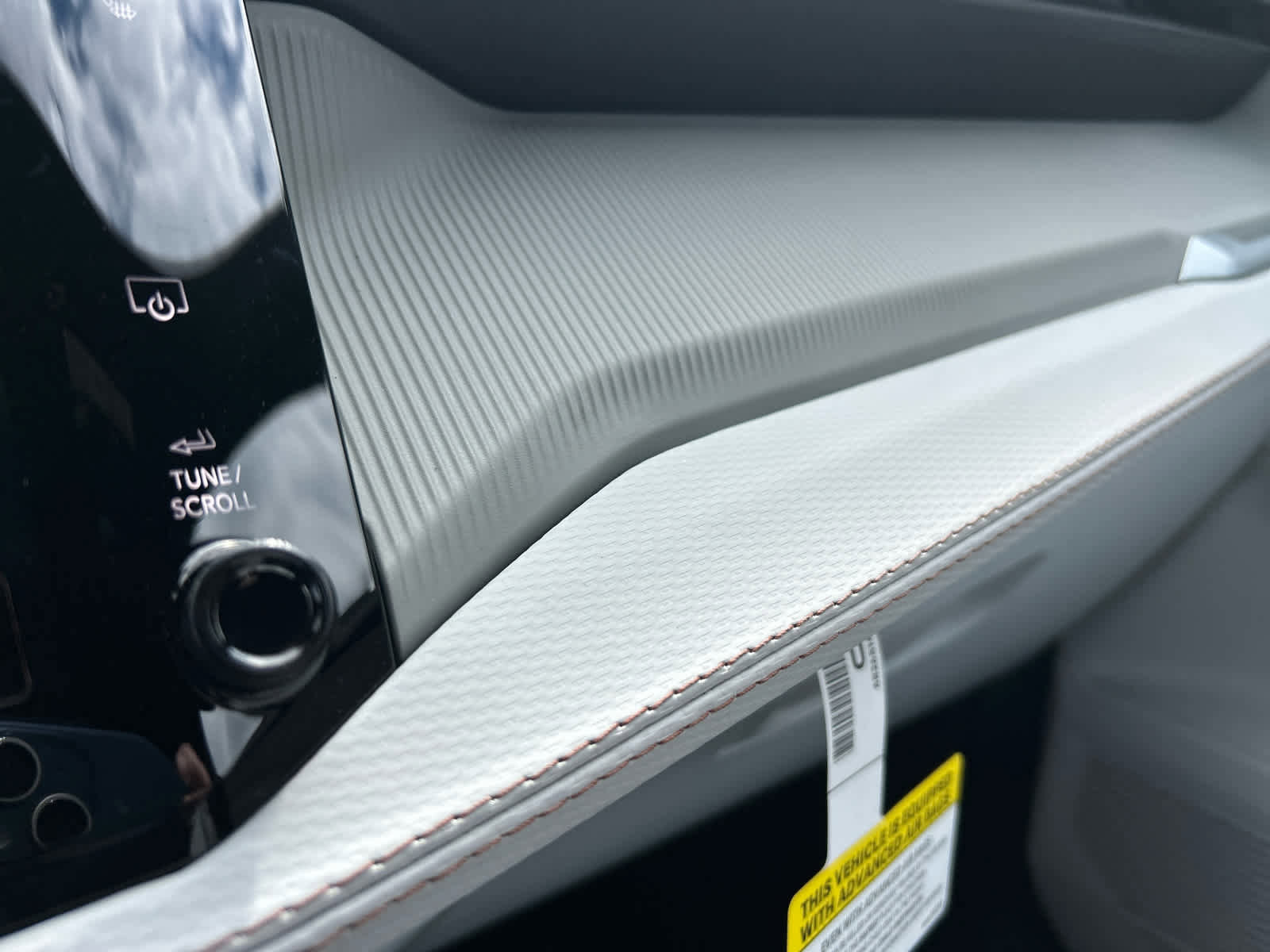 New 2026 Jeep Cherokee Limited AWD/4WD image 29