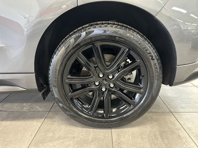 Used 2024 Ford Edge ST-Line AWD/4WD image 8