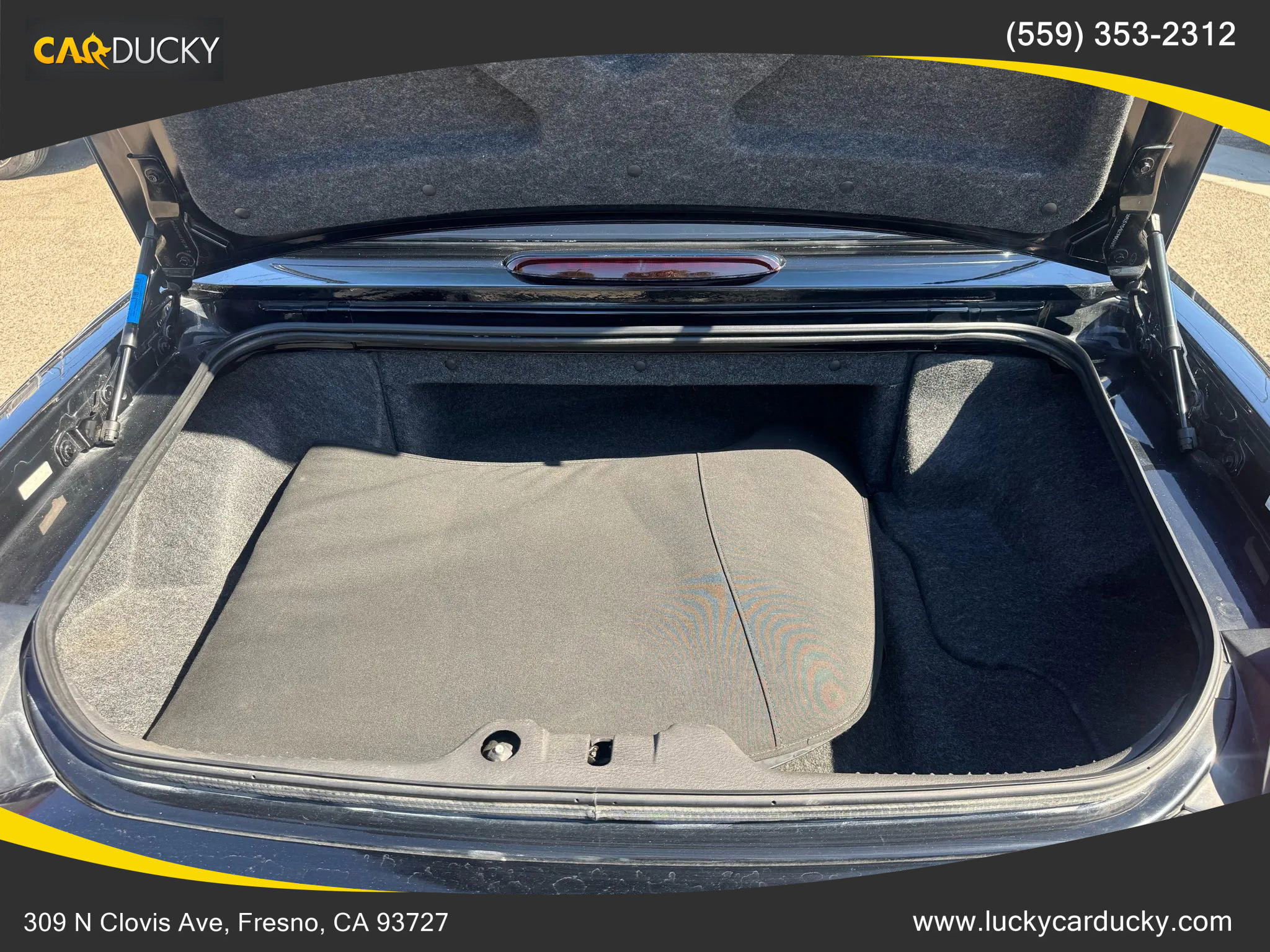 Used 2002 Ford Thunderbird image 19