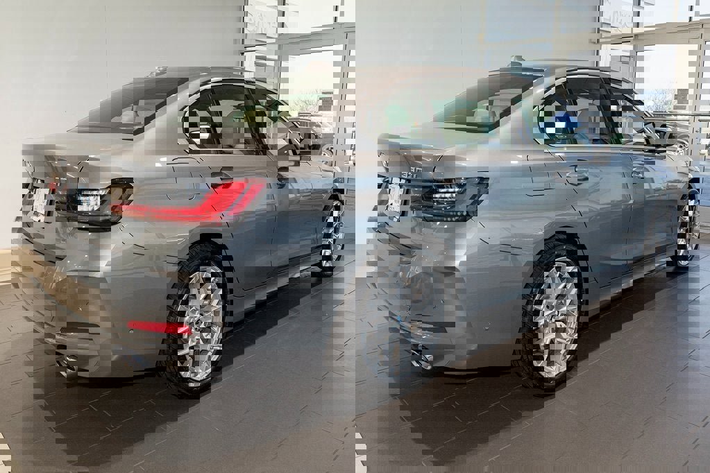 New 2026 BMW 330i xDrive 330i NA xDrive image 5