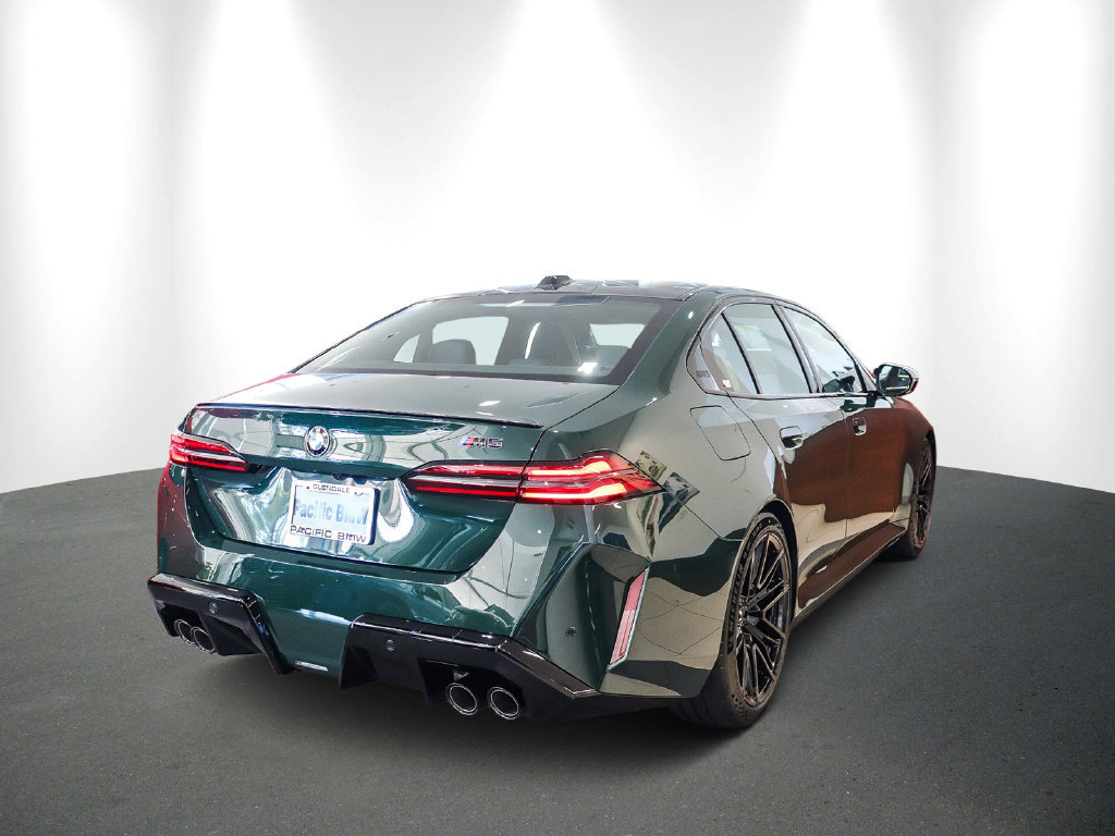 New 2027 BMW M5 w/ Executive Package AWD/4WD image 6