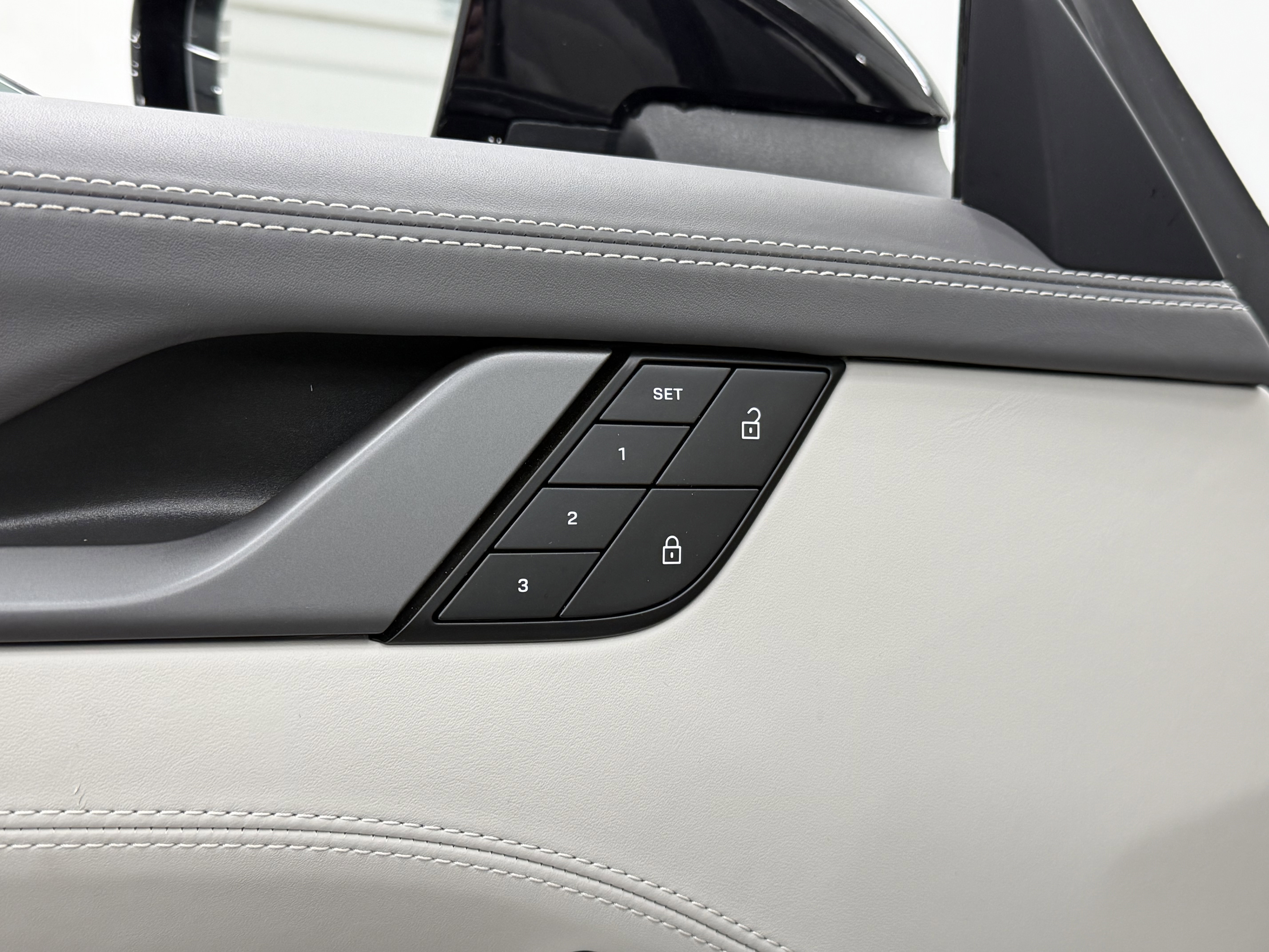 Certified 2022 Porsche 911 Targa 4S image 28