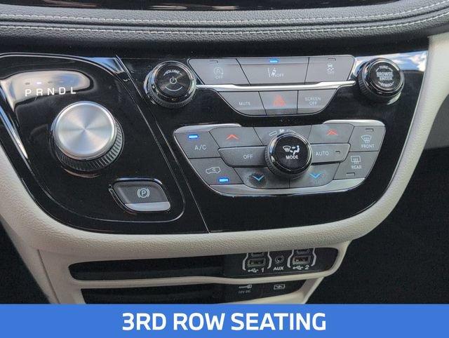 Used 2022 Chrysler Pacifica Touring-L AWD/4WD image 20