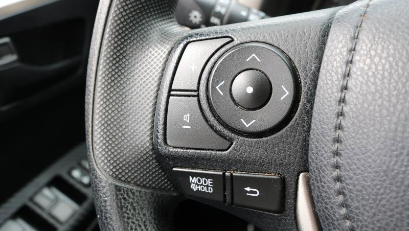 Used 2013 Toyota RAV4 XLE AWD/4WD image 9