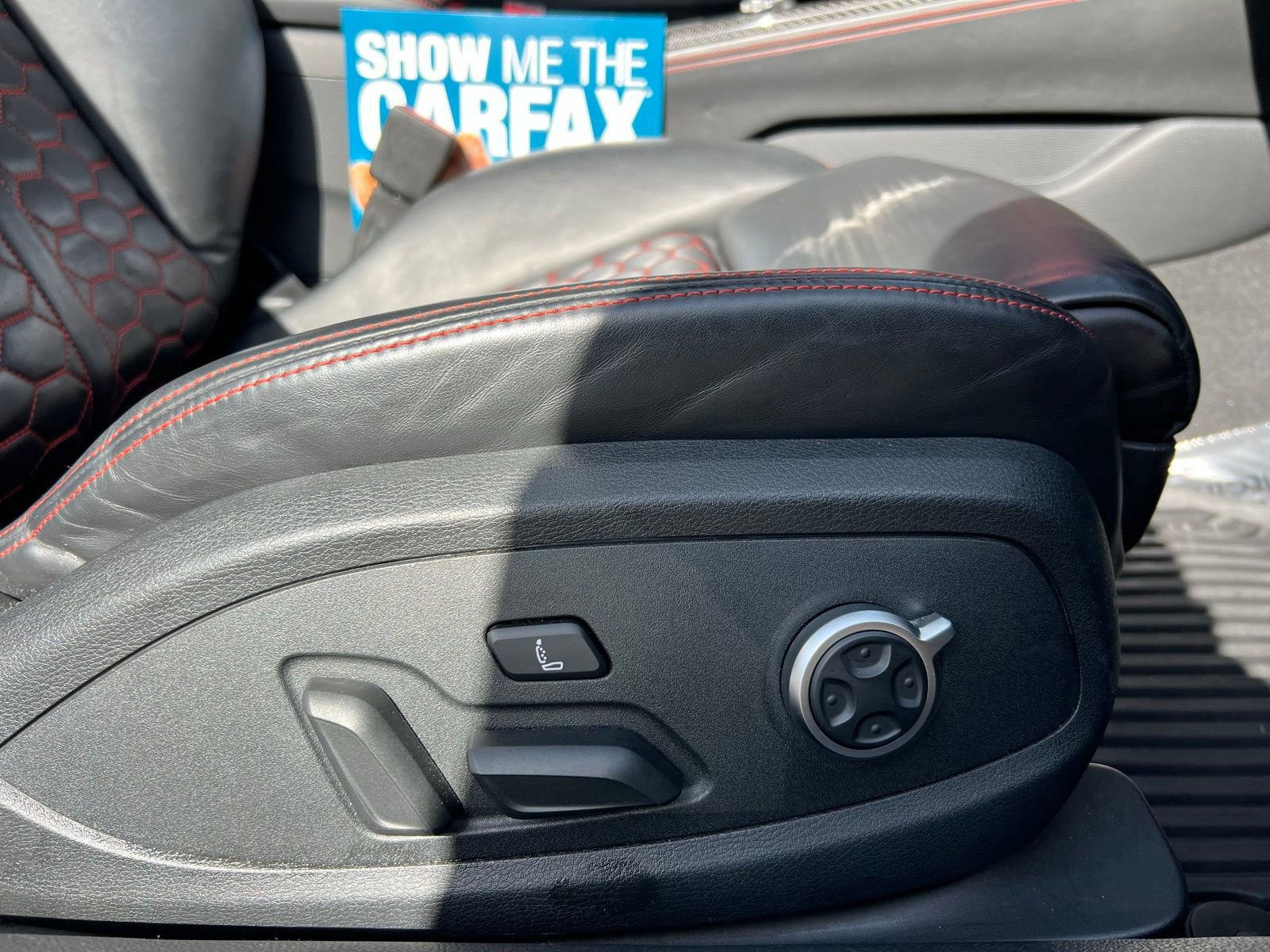 Used 2019 Audi RS 5 w/ Black Optic Carbon Package image 58