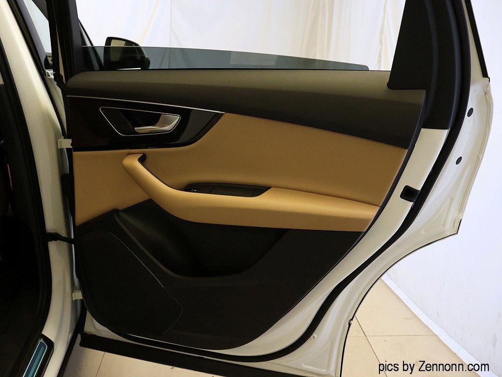 Used 2022 Audi Q7 2.0T Premium image 32