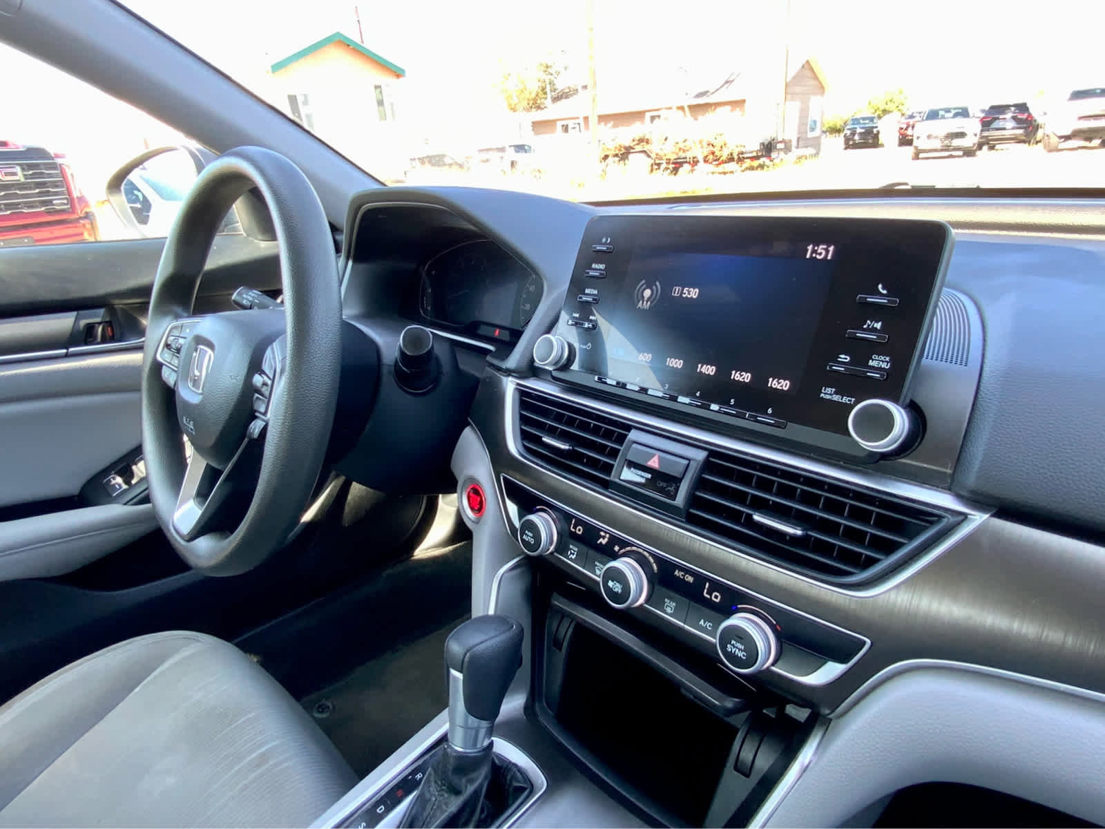 Used 2019 Honda Accord LX image 40
