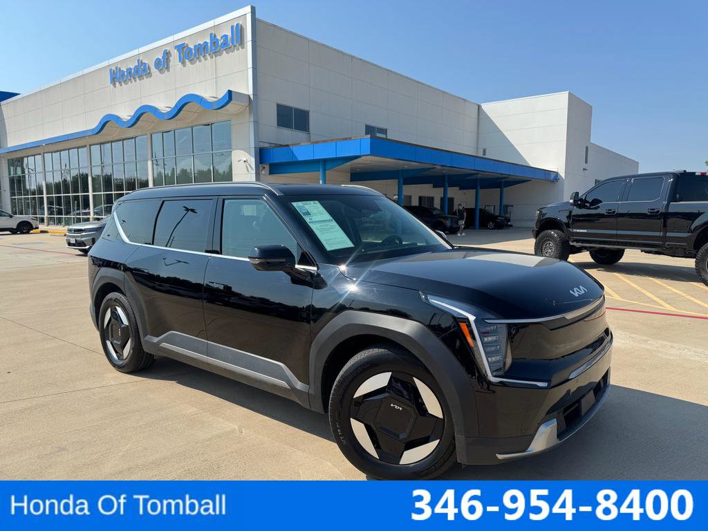 Used 2024 Kia EV9 Wind