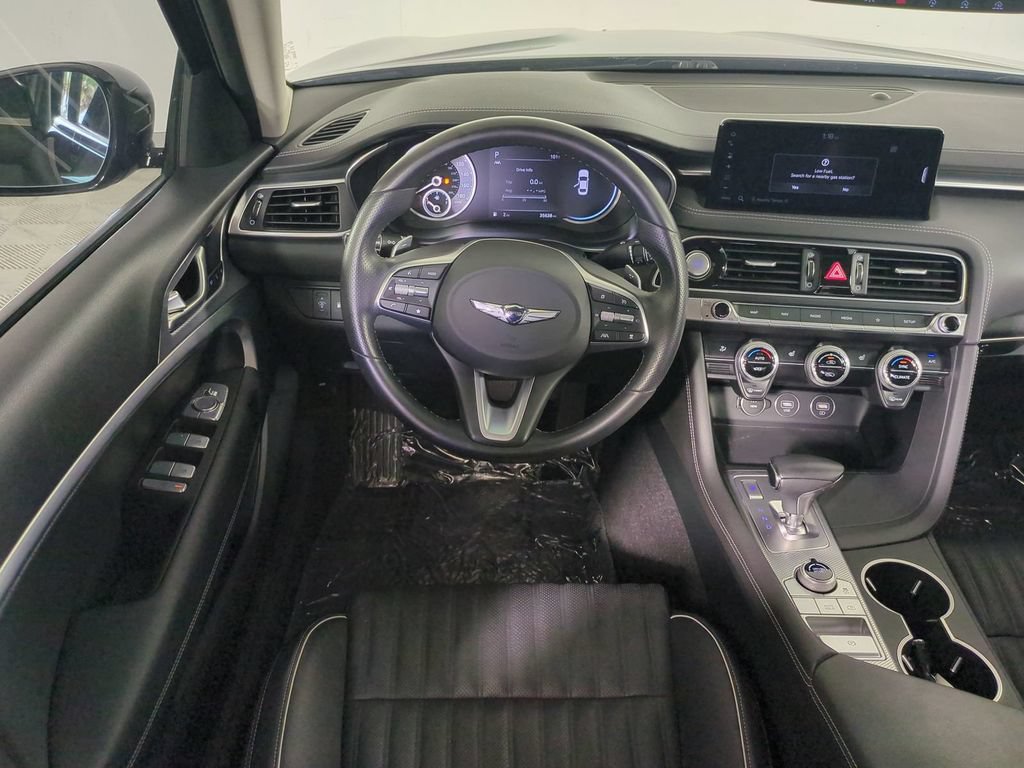Used 2023 Genesis G70 3.3T RWD image 17