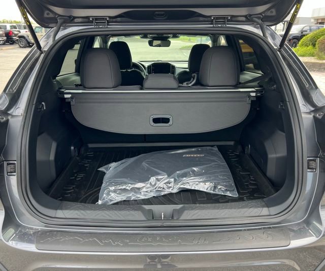 Used 2024 Subaru Crosstrek 2.5i Sport w/ Crosstrek Mirror Package image 24