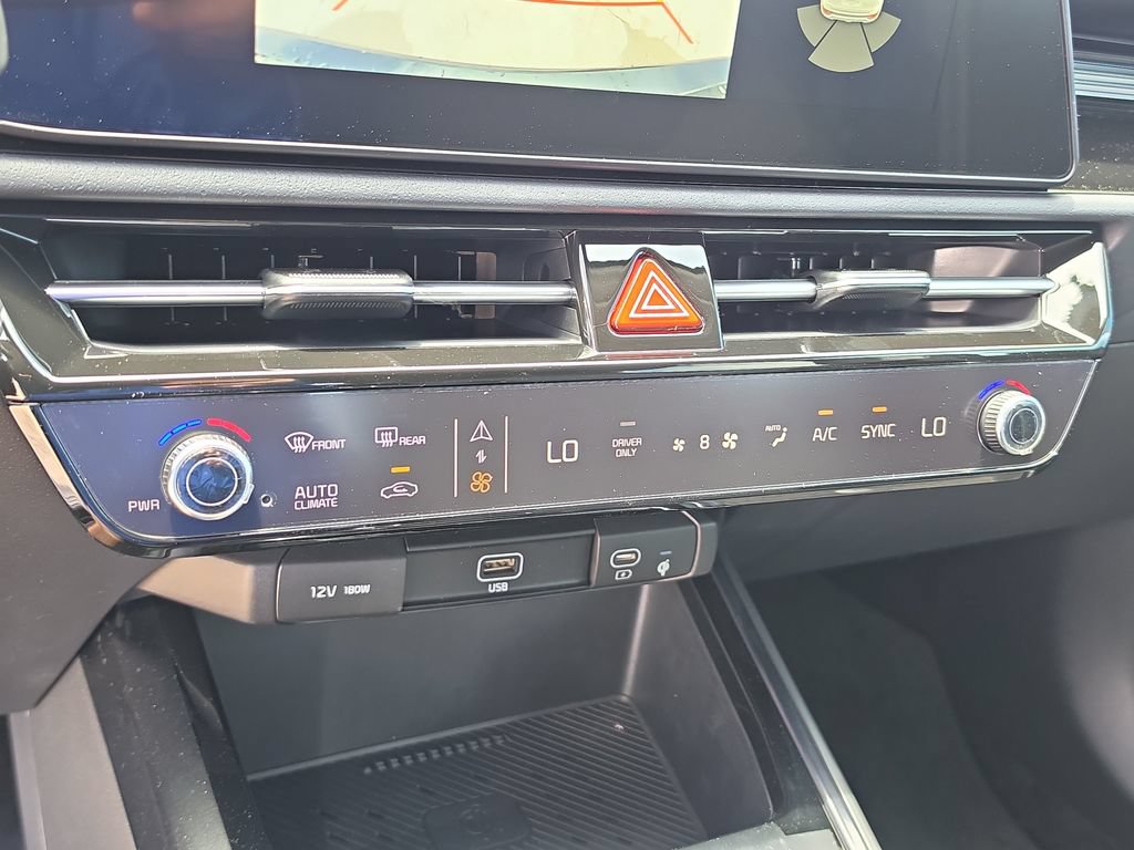 New 2026 Kia Niro EX FWD image 24