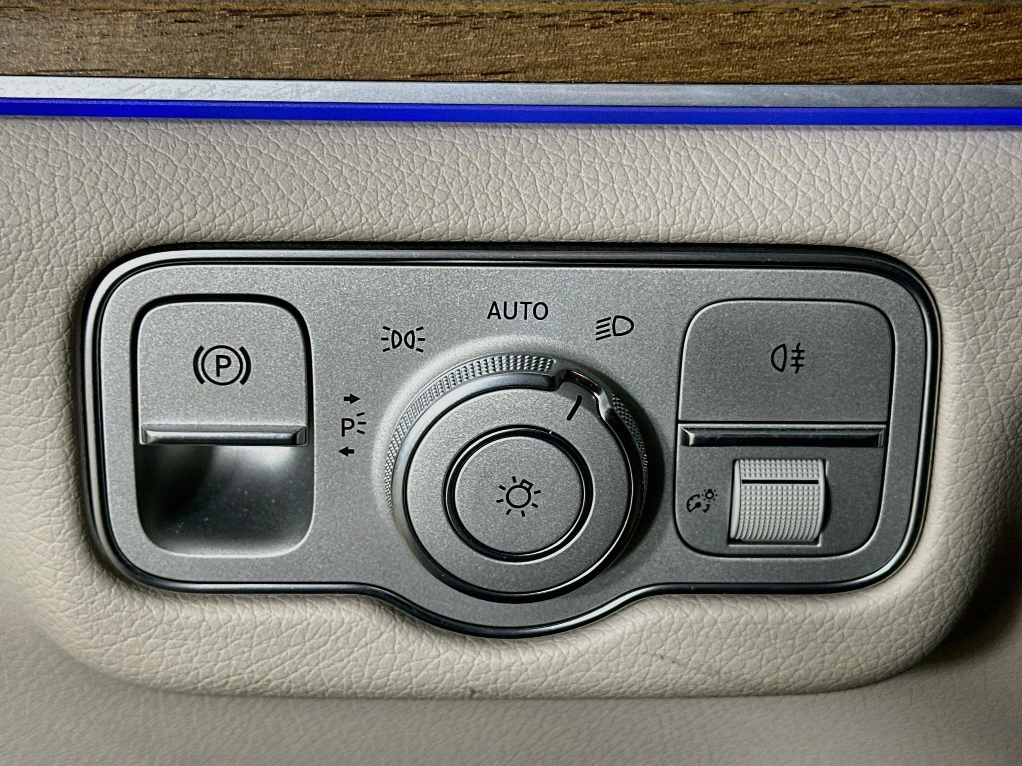 Certified 2023 Mercedes-Benz GLS 450 4MATIC image 10