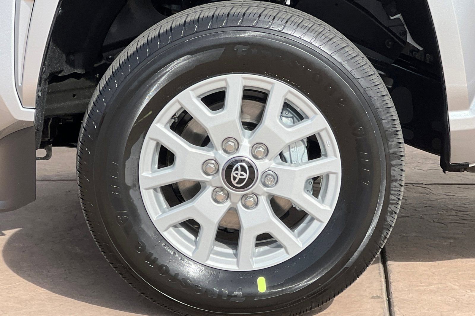 Certified 2025 Toyota Tacoma SR5 image 34