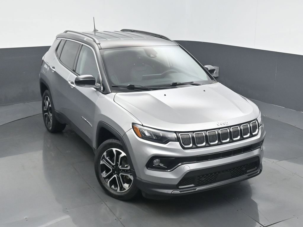 Certified 2022 Jeep Compass Limited image 35