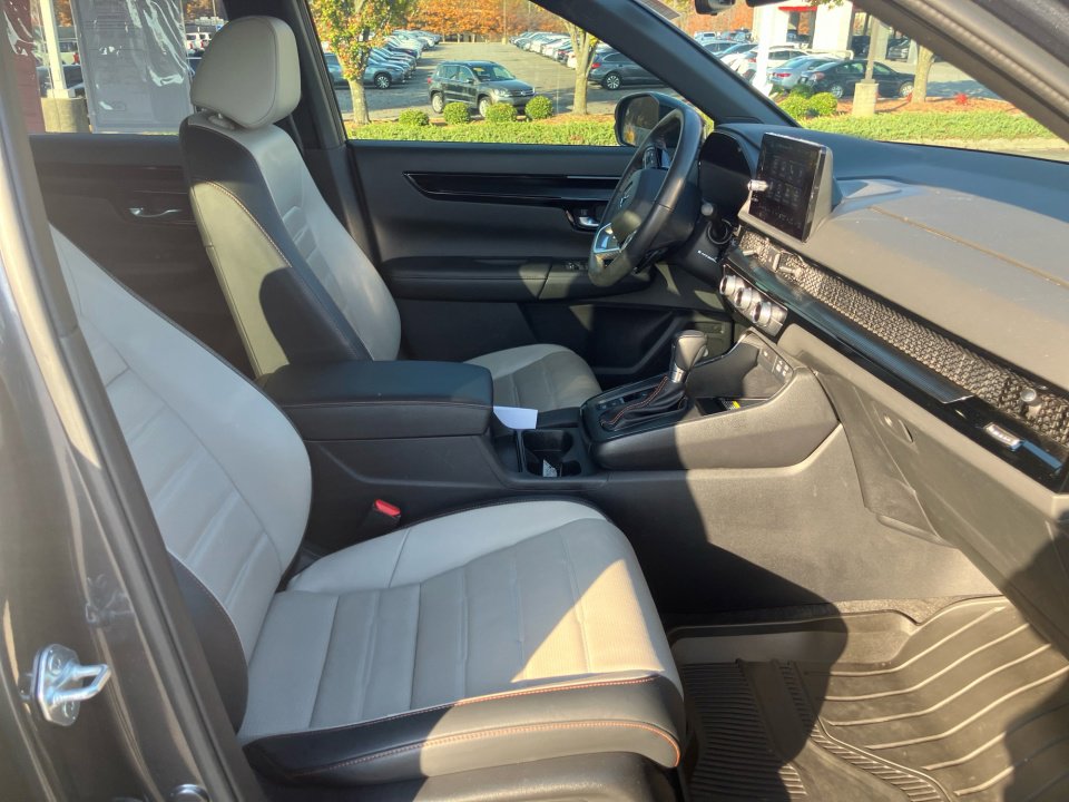 Certified 2024 Honda CR-V Sport Touring image 32