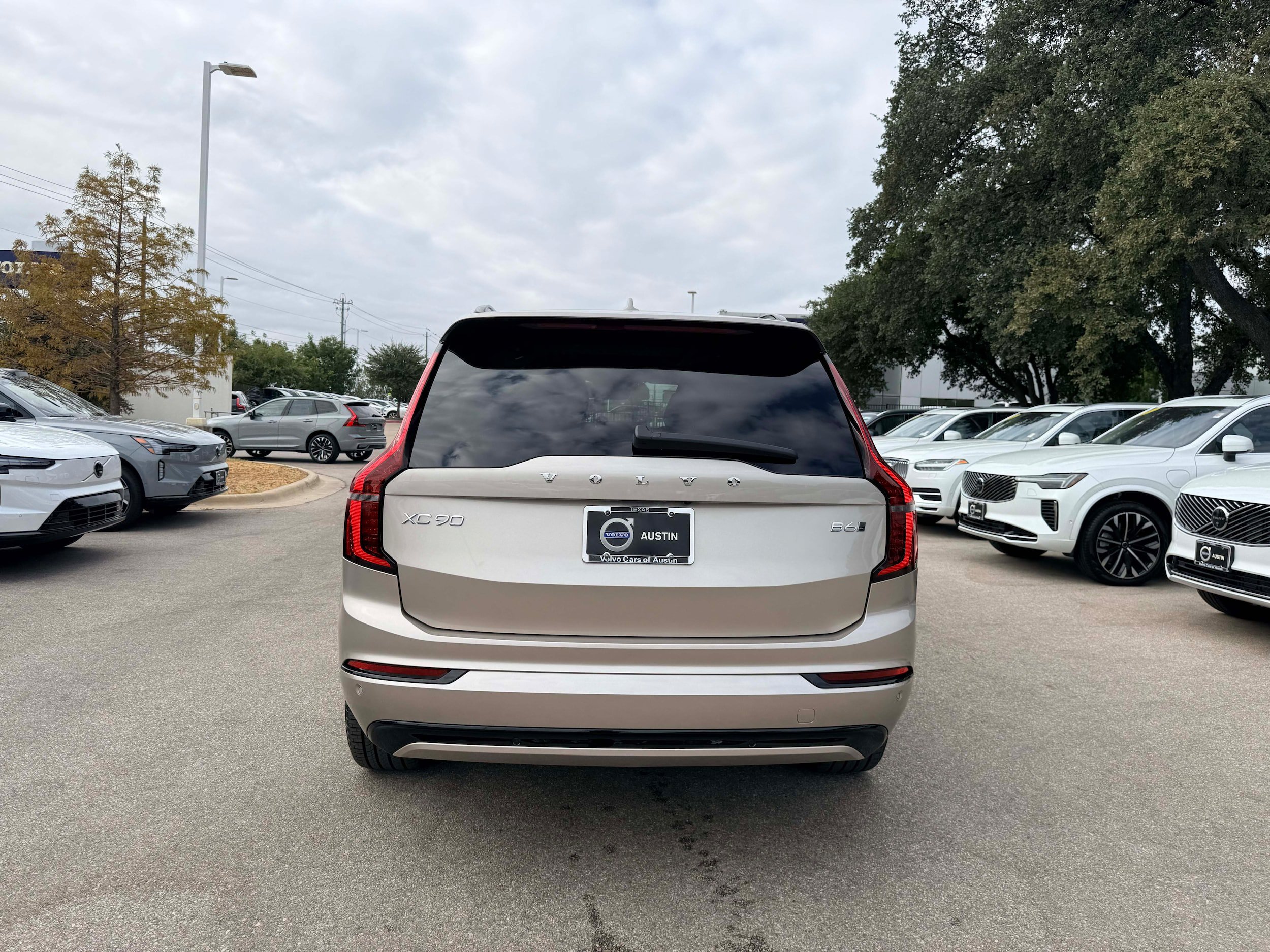 Used 2026 Volvo XC90 B6 Ultra AWD/4WD image 5