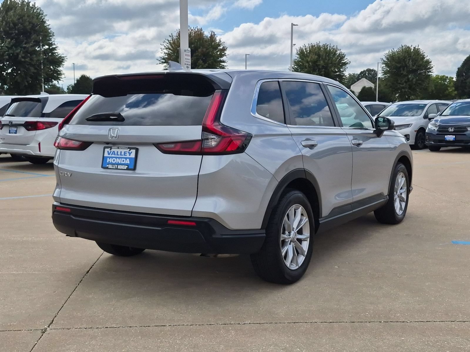 Used 2023 Honda CR-V EX-L image 6
