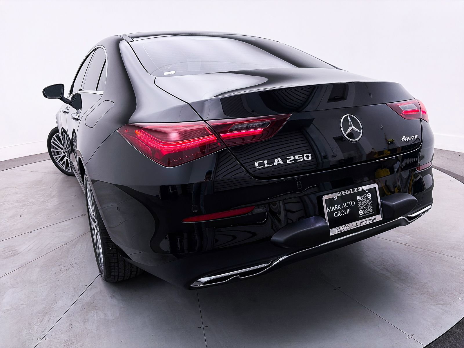 Used 2024 Mercedes-Benz CLA 250 4MATIC image 9