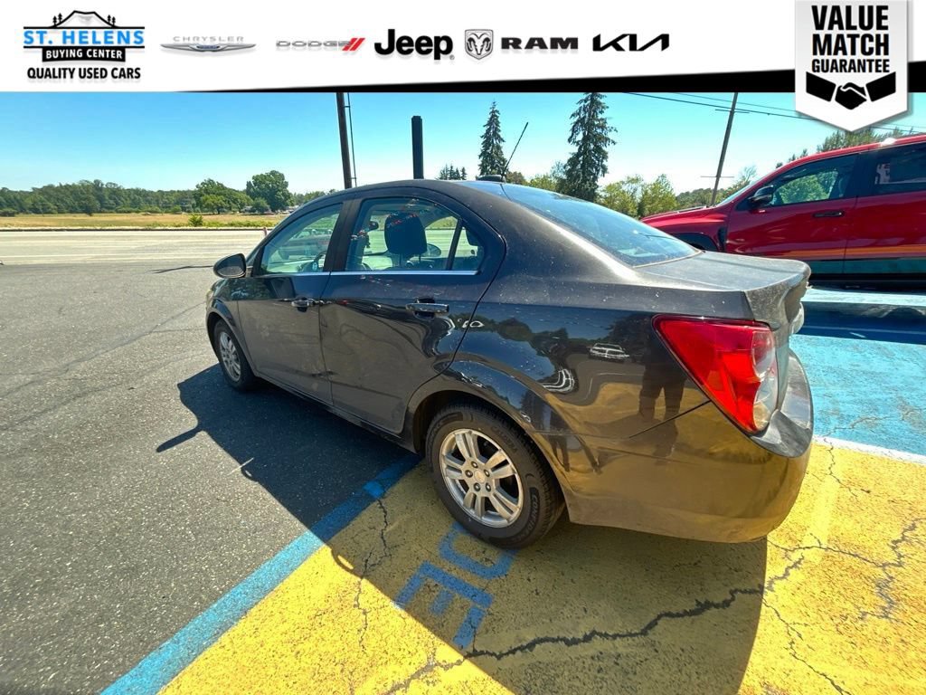 Used 2015 Chevrolet Sonic LT FWD image 6