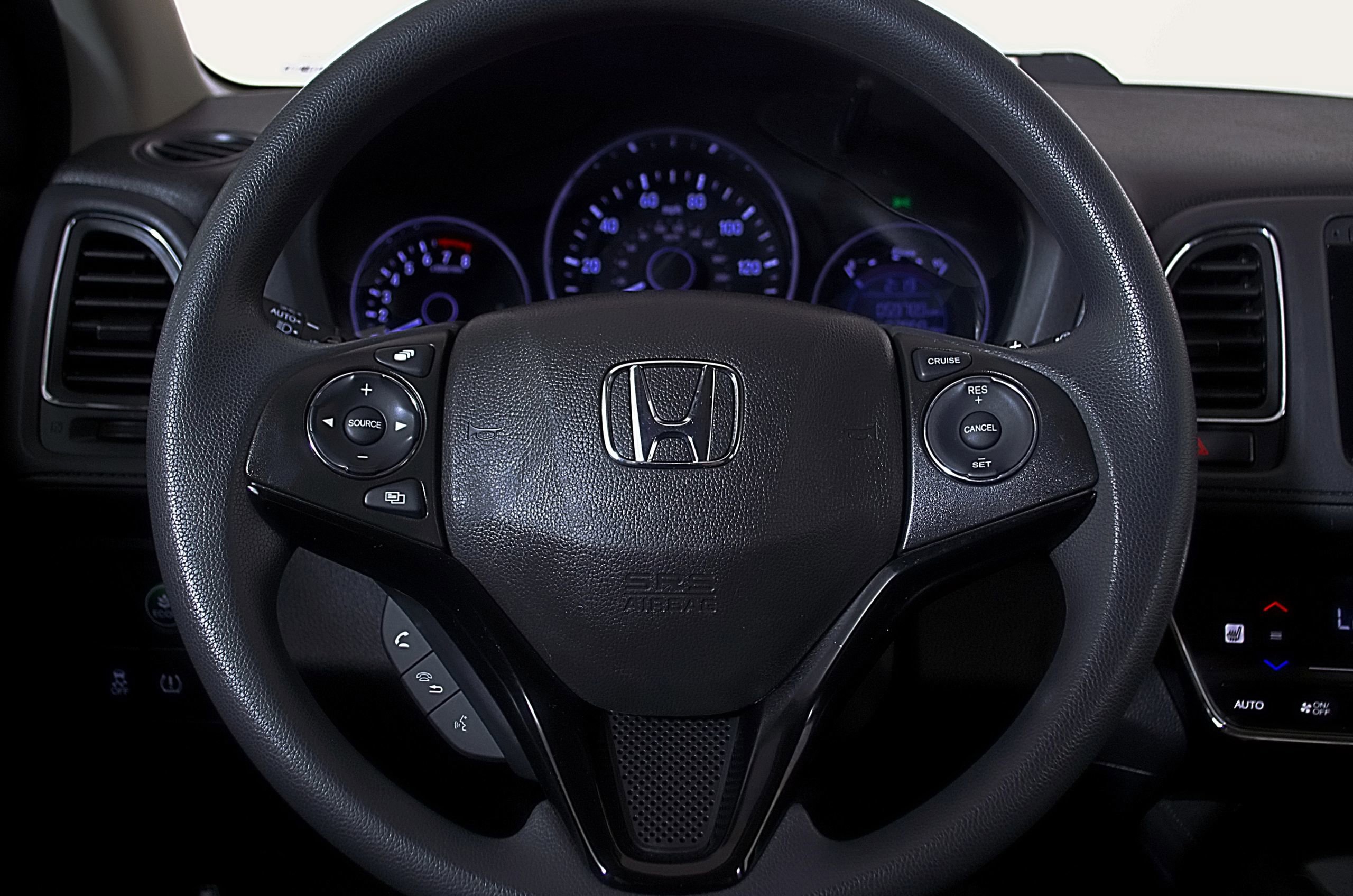 Used 2018 Honda HR-V EX image 22