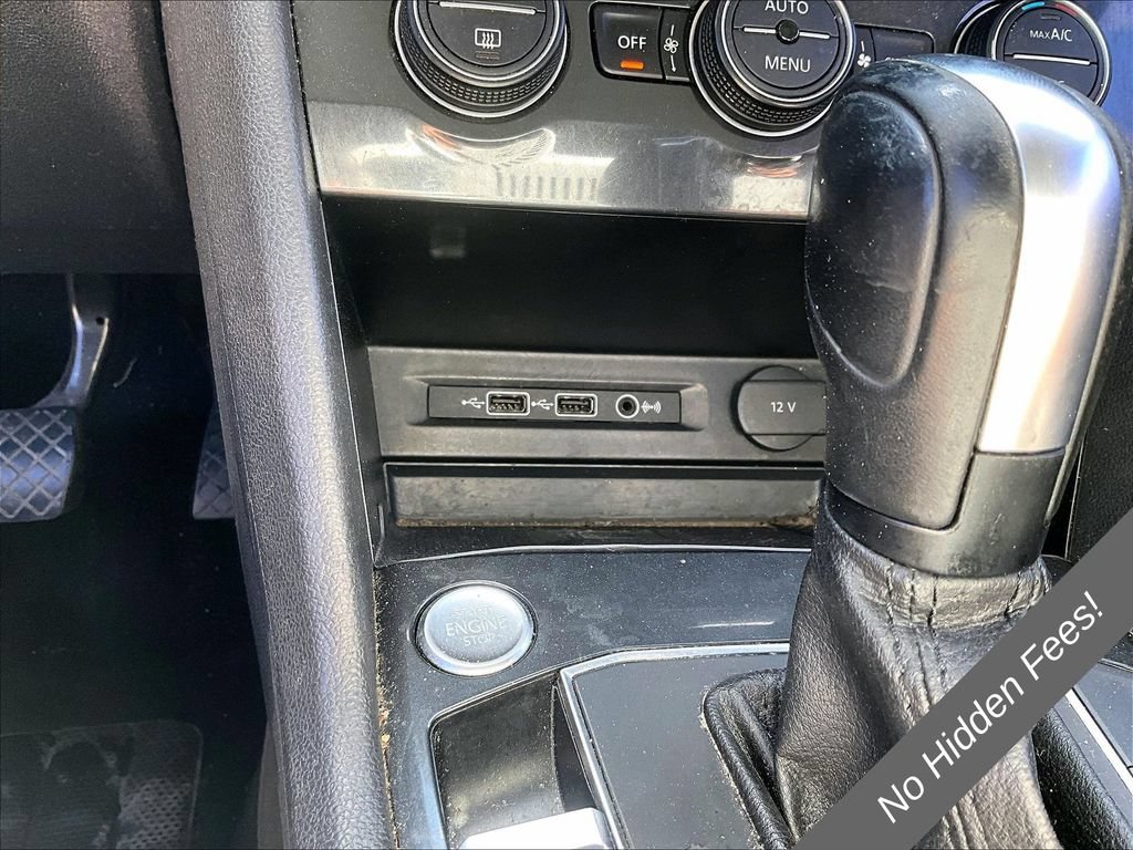Used 2020 Volkswagen Tiguan SE FWD image 30