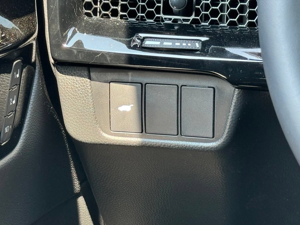 Certified 2026 Honda CR-V Sport Touring image 21