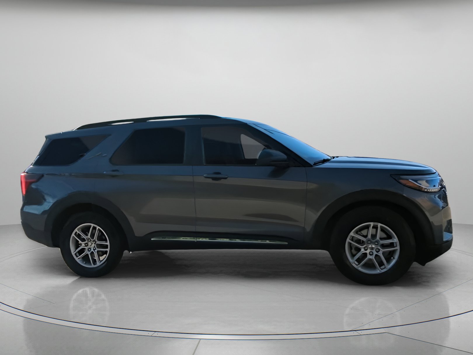 New 2025 Ford Explorer Active w/ Active Comfort Package image 36