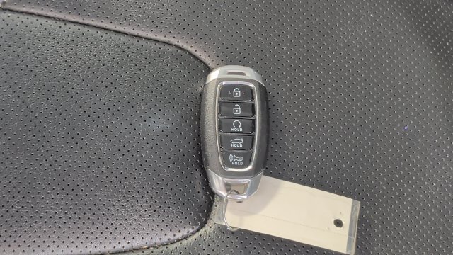 Used 2022 Hyundai Elantra Limited FWD image 21