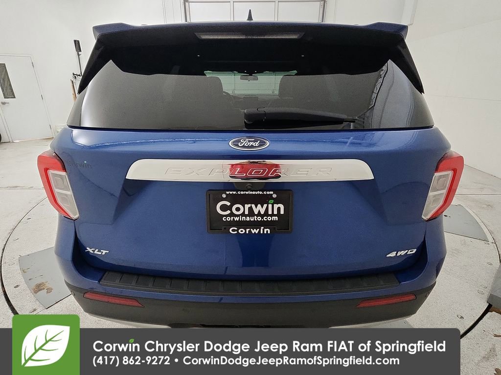 Used 2022 Ford Explorer XLT w/ Equipment Group 202A image 7