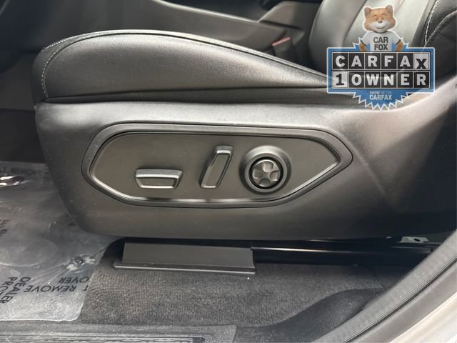 Used 2023 Jeep Grand Cherokee Limited image 19