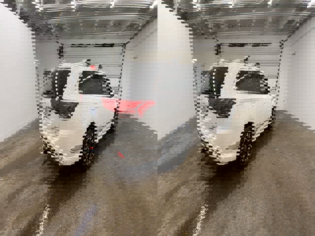 Used 2018 Mitsubishi Outlander GT image 6