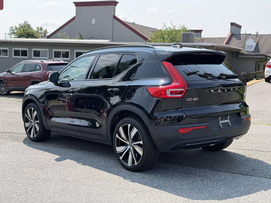 Used 2022 Volvo XC40 P8 Recharge Ultimate AWD/4WD image 21