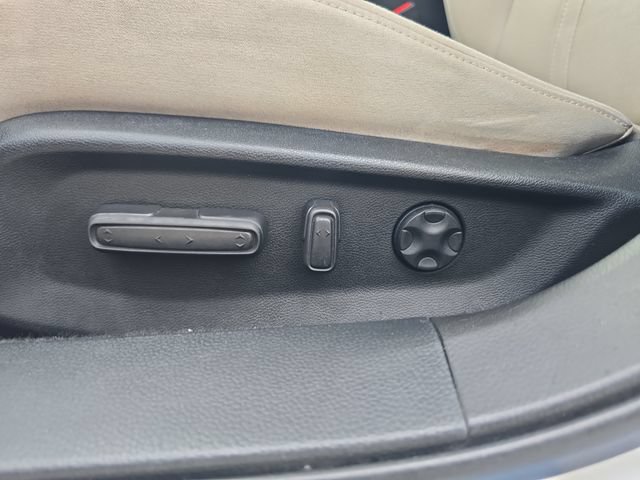 Used 2021 Honda Accord EX image 16