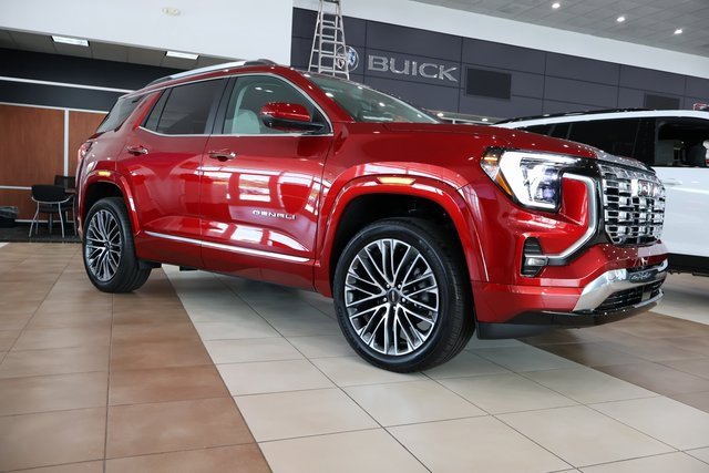 New 2026 GMC Terrain Denali w/ LPO, Floor Liner Package