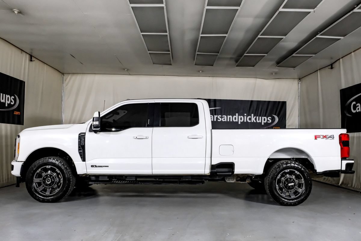 Used 2023 Ford F350 Lariat w/ Lariat Ultimate Package AWD/4WD image 11