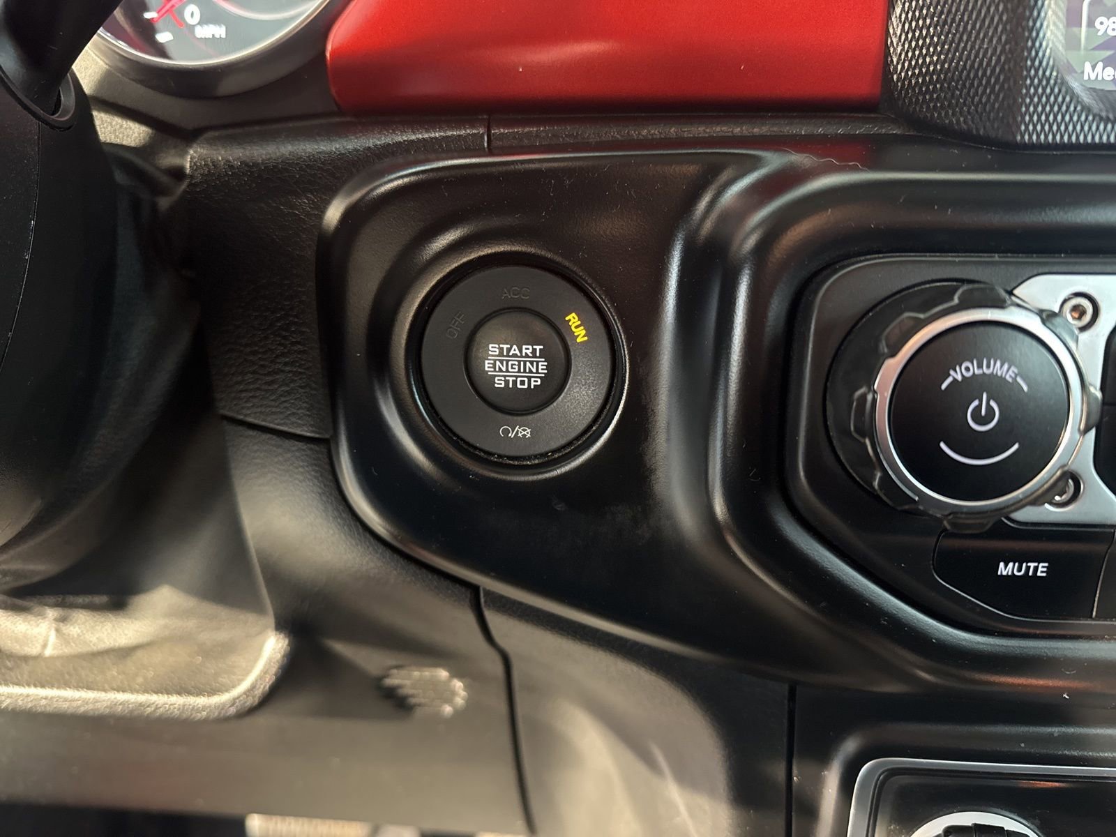 Used 2020 Jeep Wrangler Unlimited Rubicon image 30