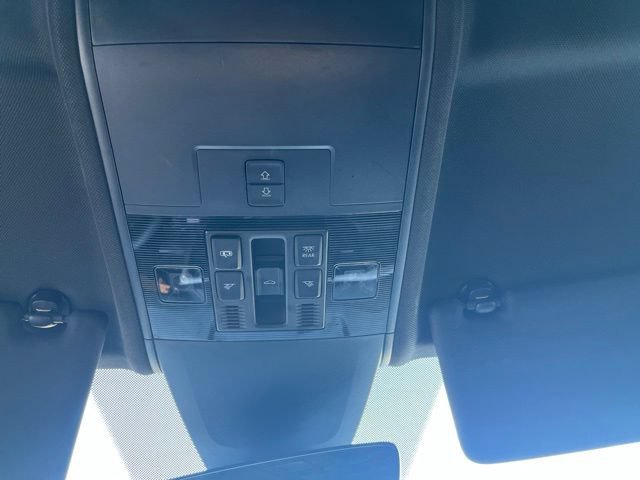 Used 2021 Volkswagen Atlas Cross Sport SEL Premium AWD/4WD image 38