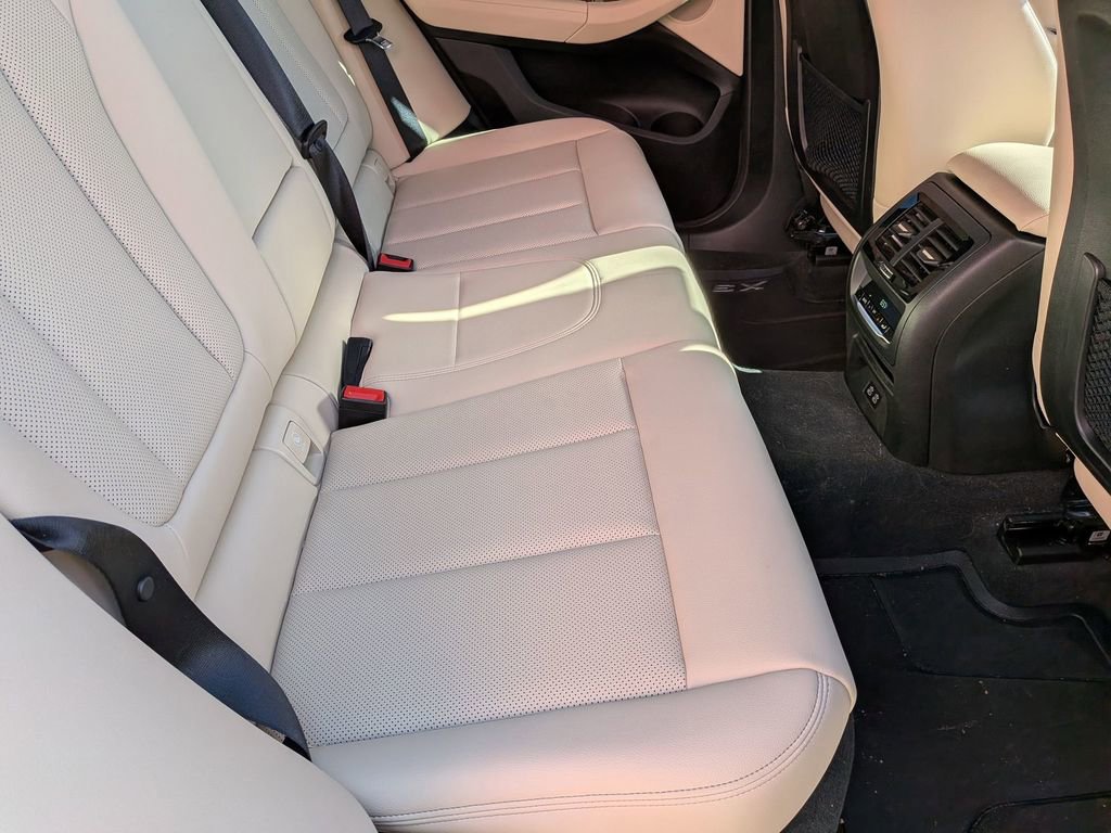 Used 2024 BMW X3 sDrive30i w/ Premium Package image 26