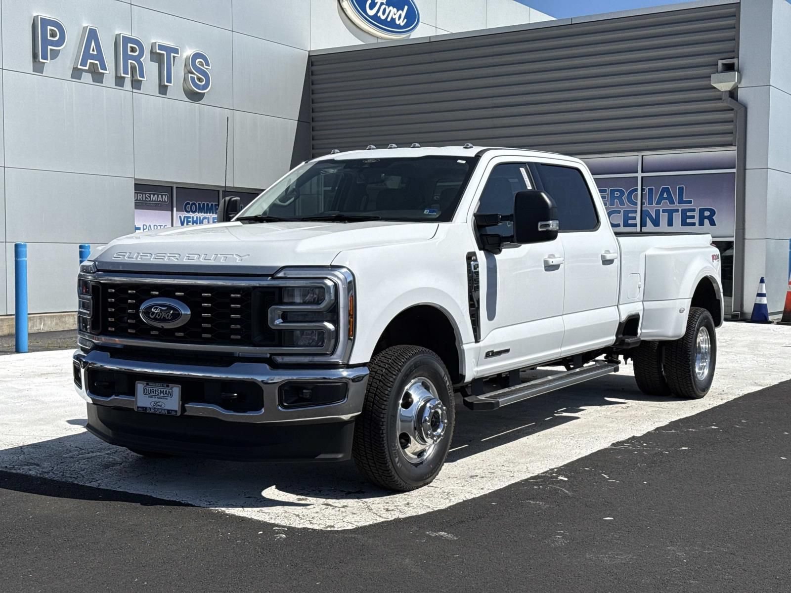New 2026 Ford F350 XLT w/ XLT Premium Package AWD/4WD image 7