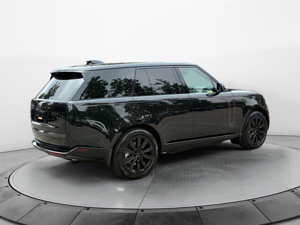 New 2026 Land Rover Range Rover SE AWD/4WD image 7