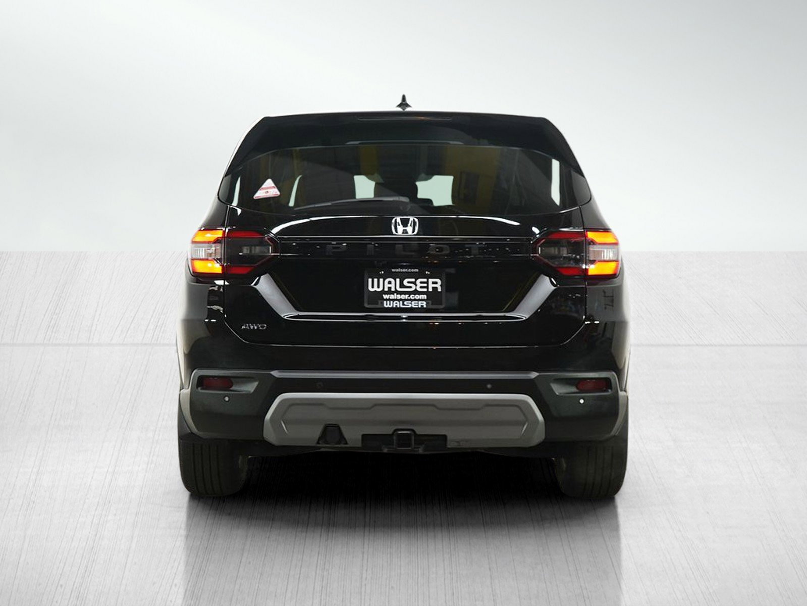 Used 2023 Honda Pilot EX-L image 4