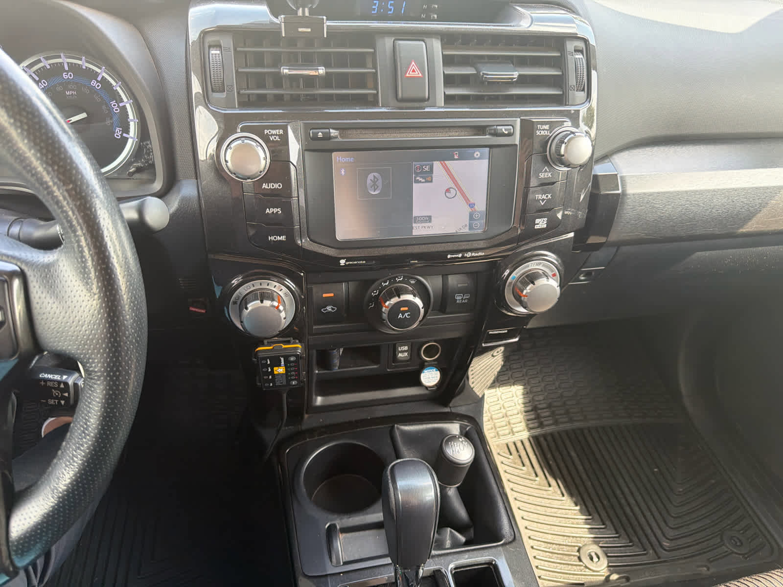 Used 2016 Toyota 4Runner Trail AWD/4WD image 7