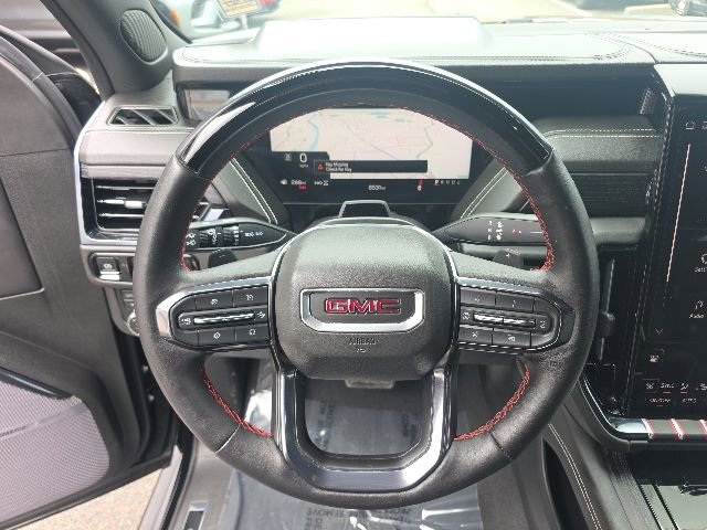 Used 2025 GMC Yukon AT4 Ultimate AWD/4WD image 21