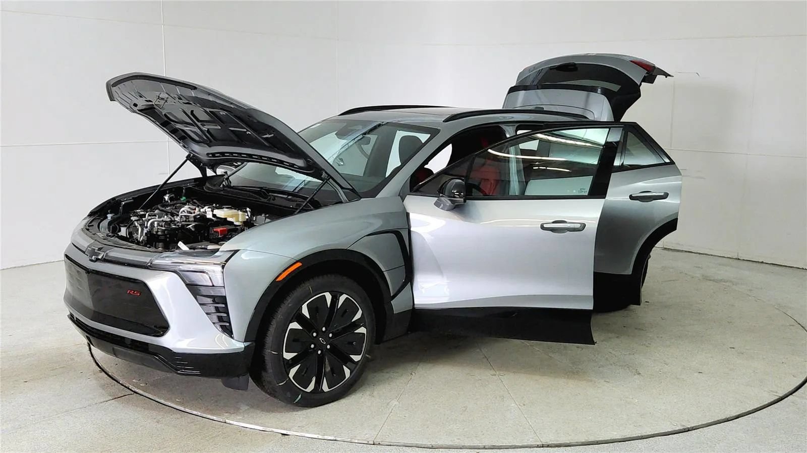 New 2025 Chevrolet Blazer EV RS RWD image 10