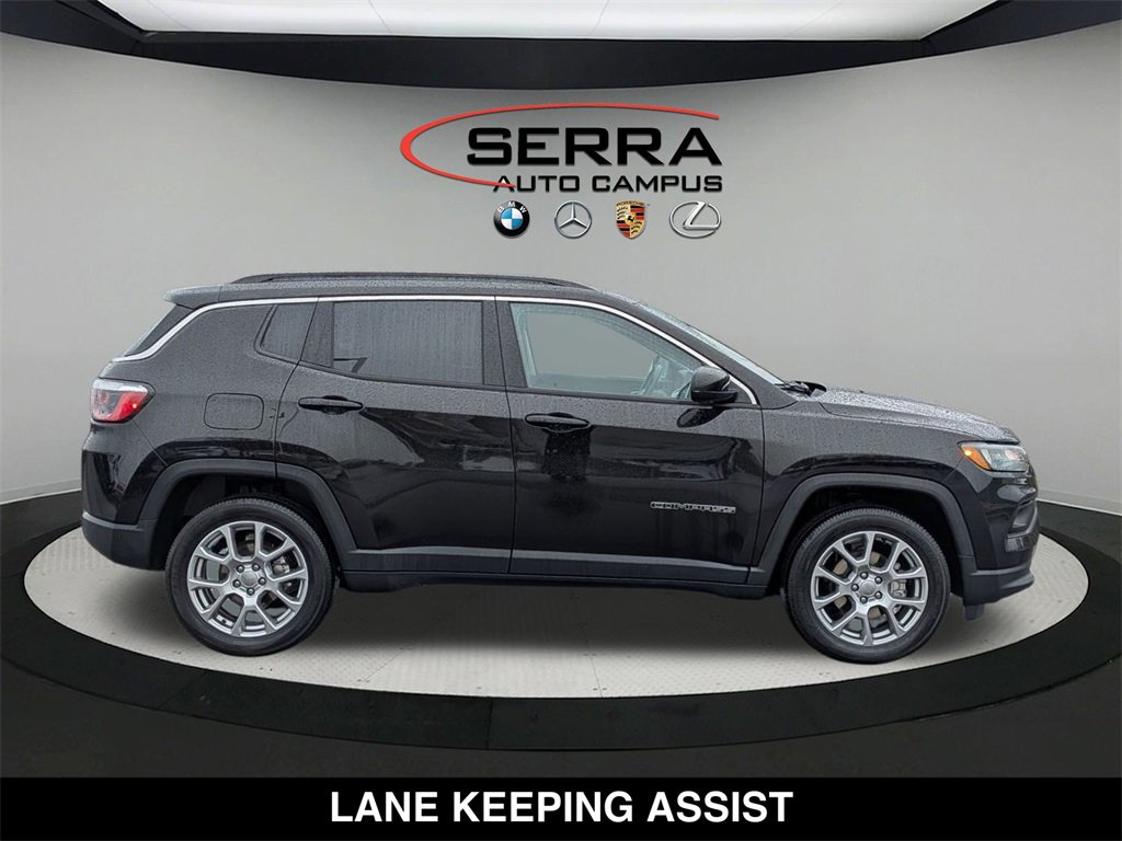 Used 2022 Jeep Compass Latitude image 7