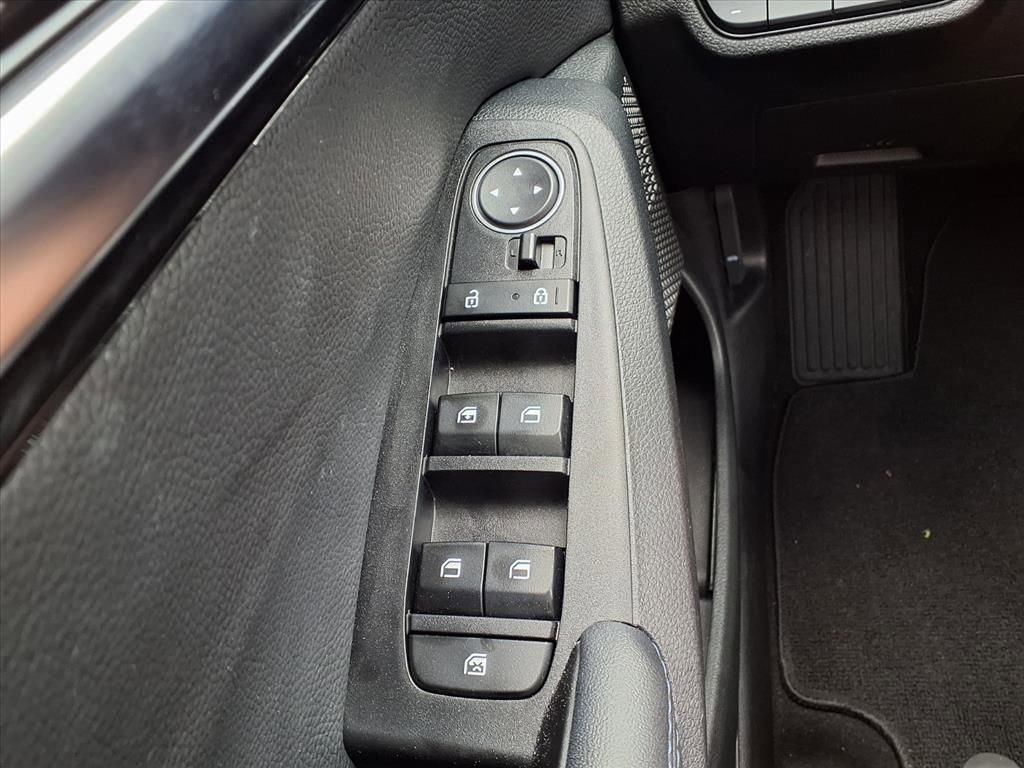 Used 2023 Kia Seltos S w/ Navigation Package image 22