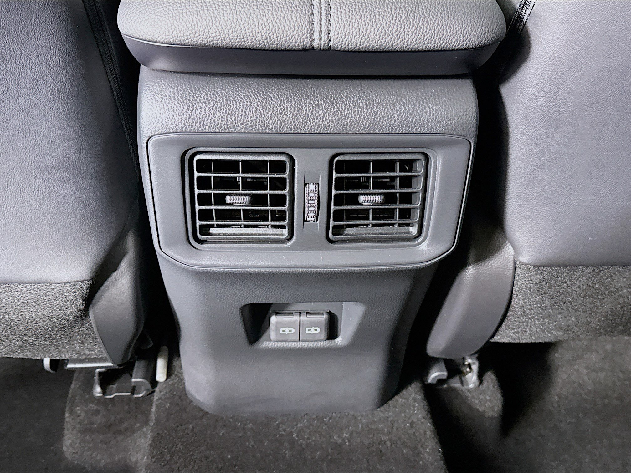 Certified 2023 Toyota RAV4 XLE Premium AWD/4WD image 26