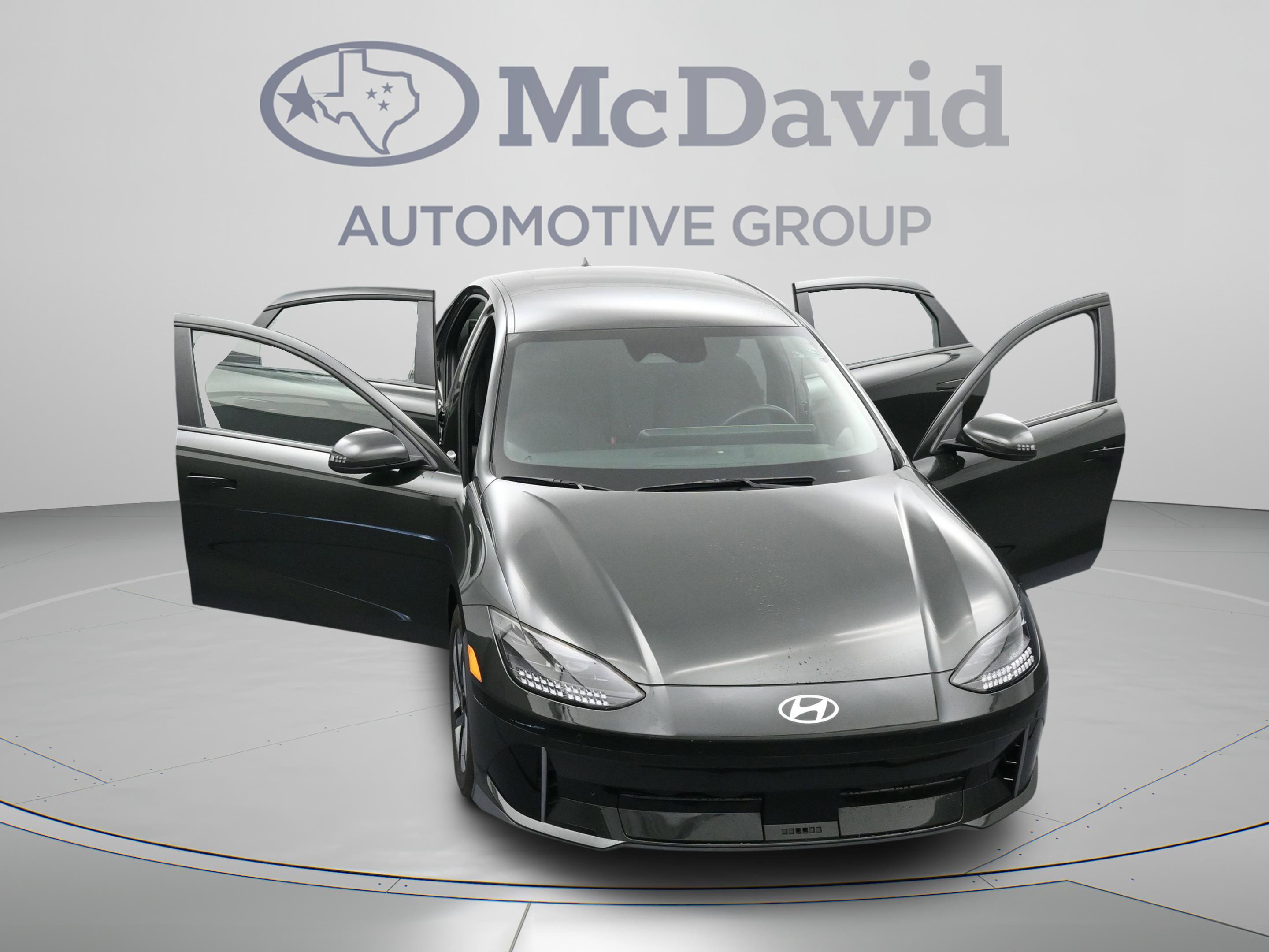 Used 2024 Hyundai Ioniq 6 SE RWD image 42