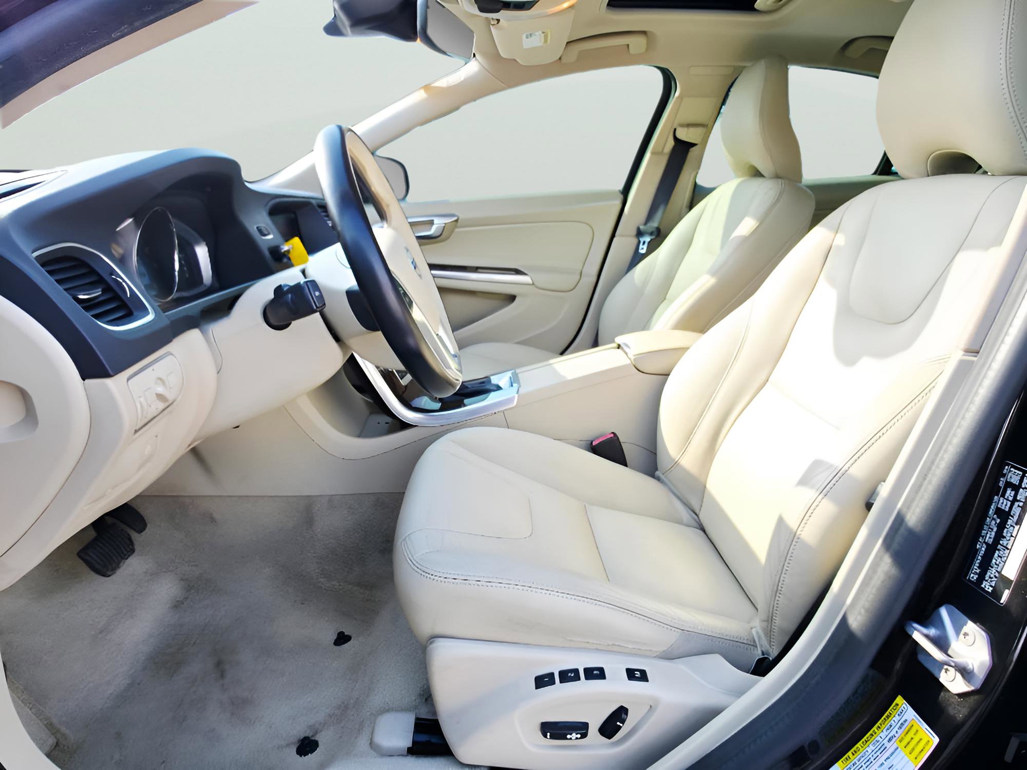 Used 2015 Volvo S60 T5 Premier w/ Convenience Package AWD/4WD image 11